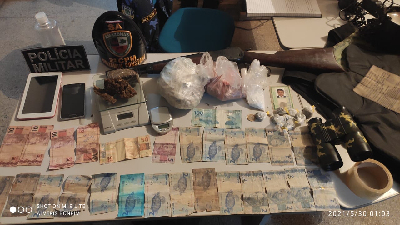 Mãe e filho são presos acusados de tráfico no interior do Amazonas