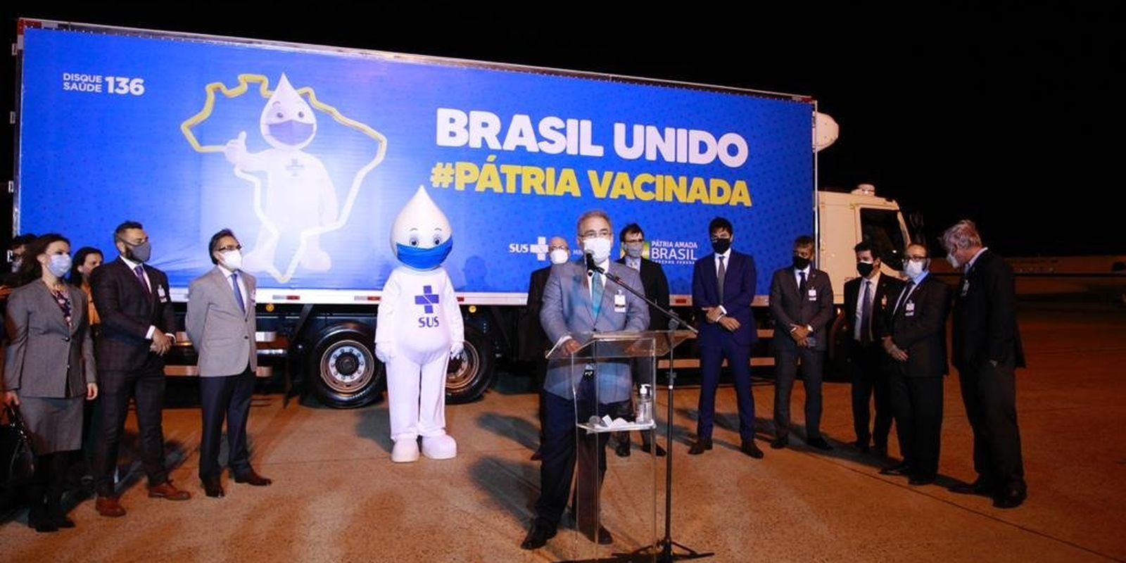 Vacinas da Pfizer chegam na tarde desta segunda-feira e Amazonas terá apenas 1% da remessa