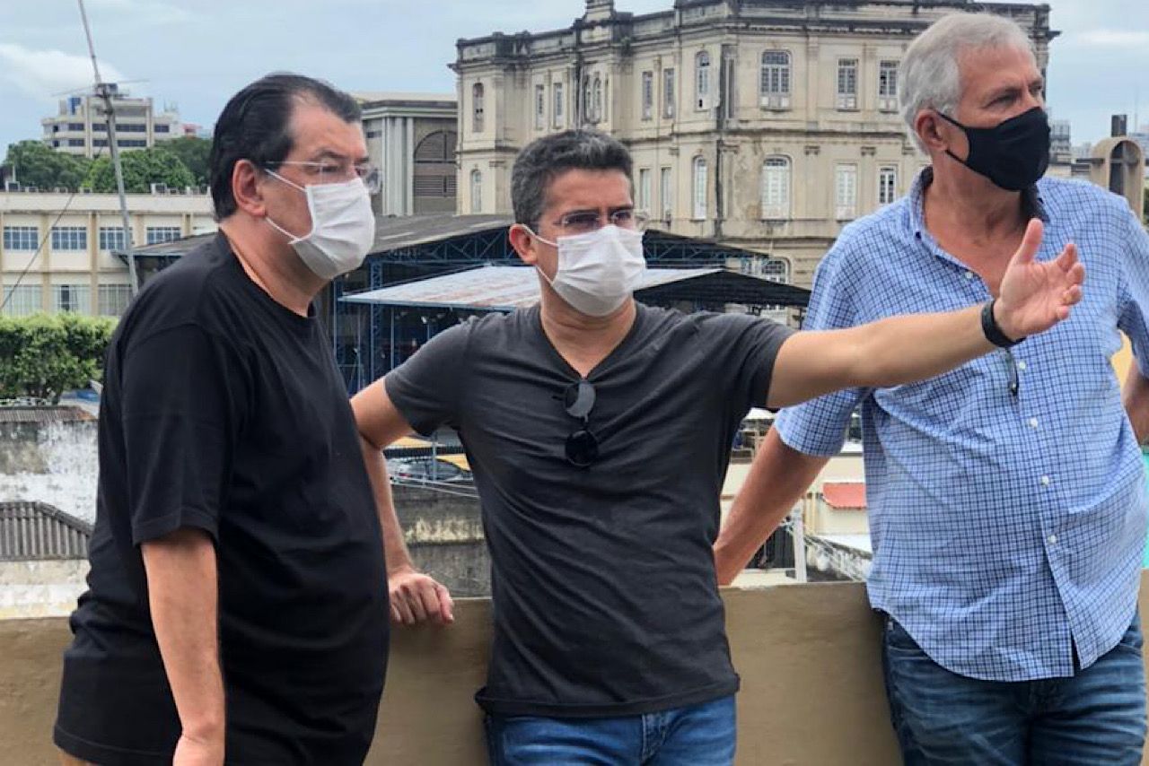 David Almeida e Eduardo Braga aparecem juntos no Centro de Manaus