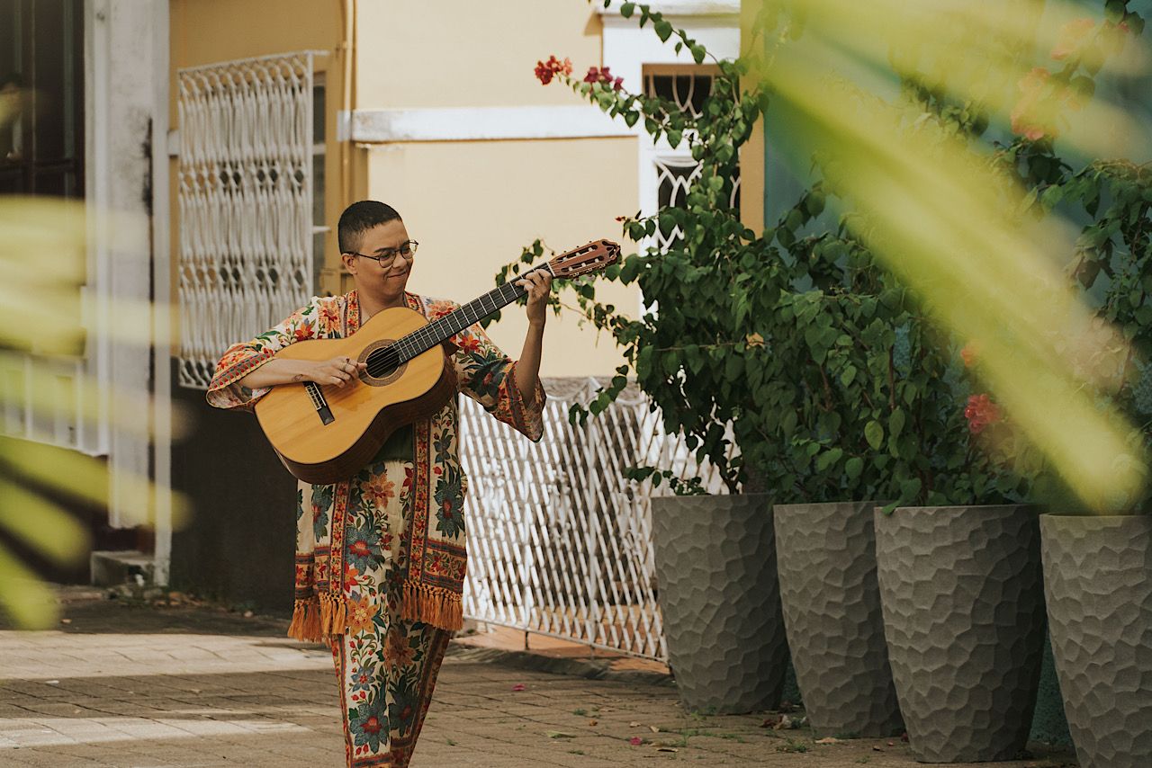 Campanha de Dia das Mães da 'Sapatinho de Luxo' com Maria Gadú faz sucesso nas redes sociais