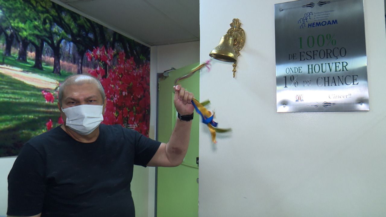 Jornalista de Manaus recebe transplante de medula óssea do próprio irmão