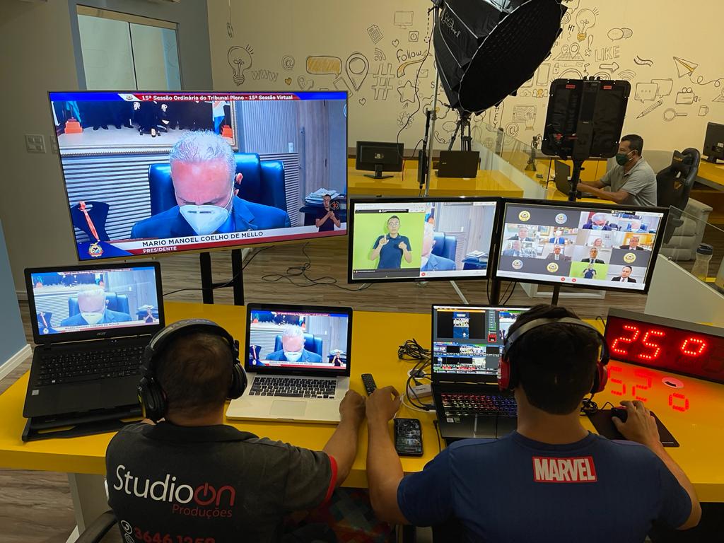 TCE-AM multa ex-diretora de Policlínica em R$ 957,5 mil