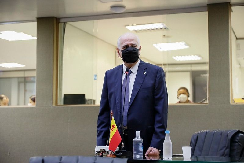 ‘É um estúpido que merece nosso repúdio’, diz Serafim após ameaça de Bolsonaro à ZFM