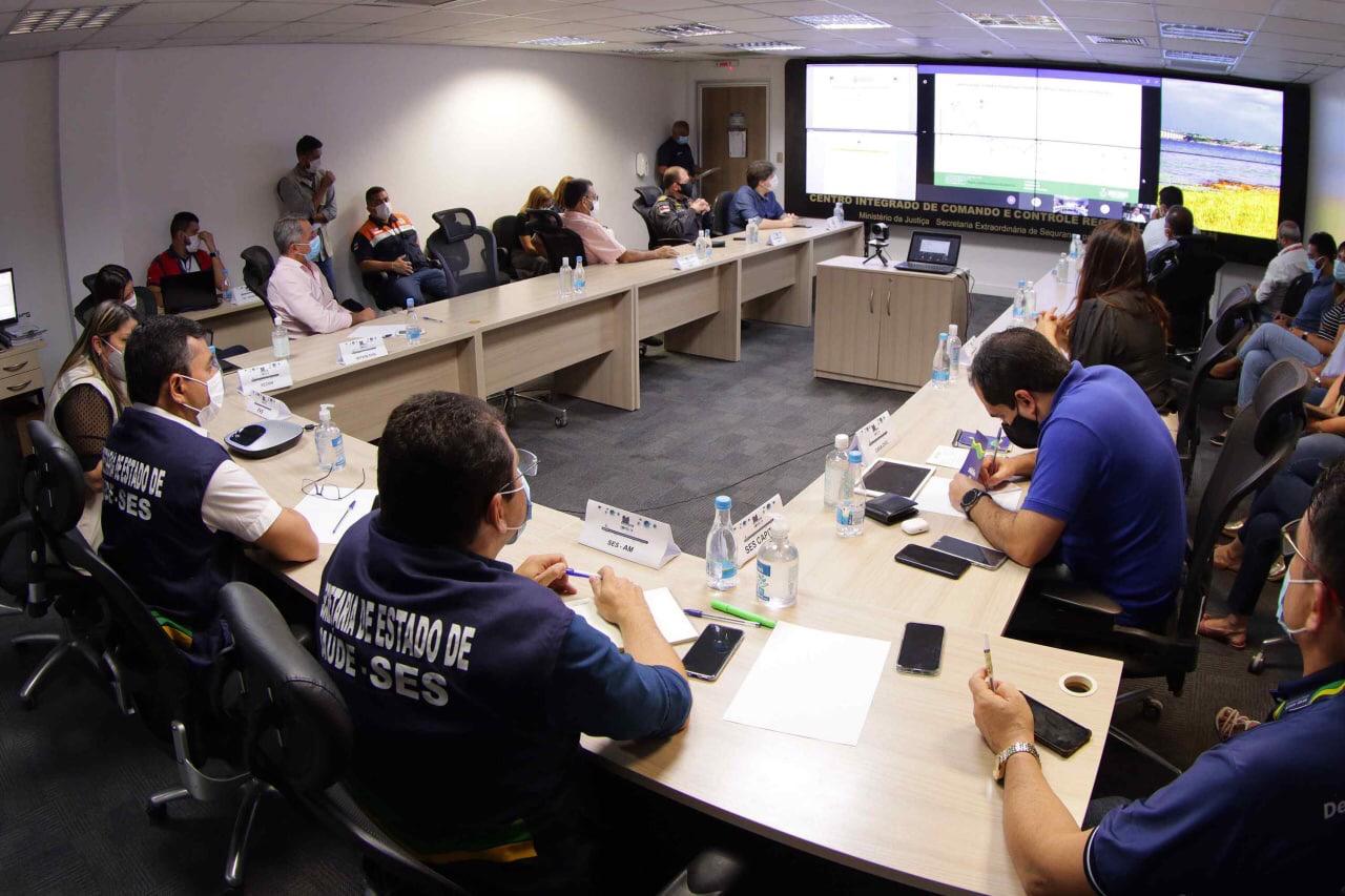 Amazonas mantém ensino híbrido para retorno às aulas presenciais em Manaus, na terça-feira