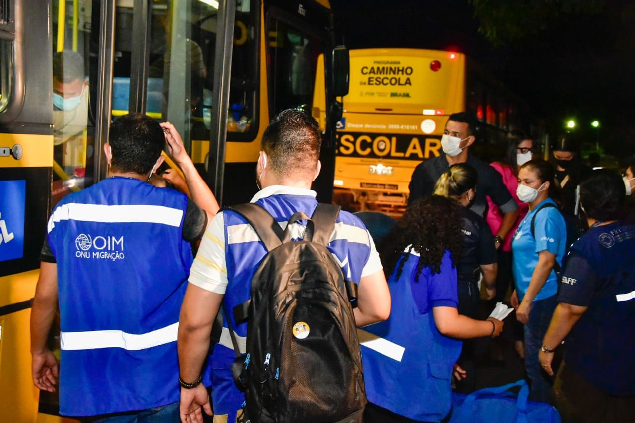 Governo acolhe 89 venezuelanos desabrigados após enxurrada atingir posto de triagem