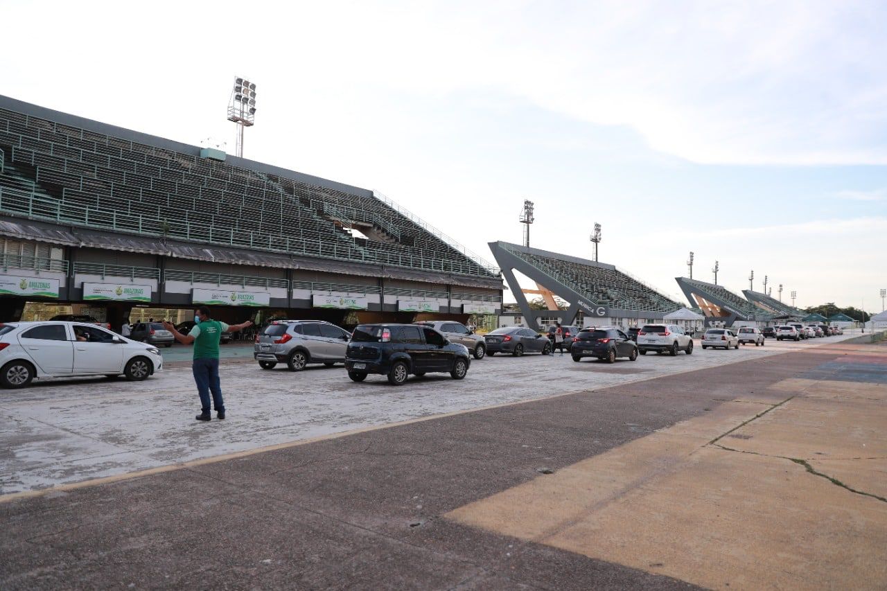 Viradão da vacinação em Manaus contemplará maiores de 28 anos