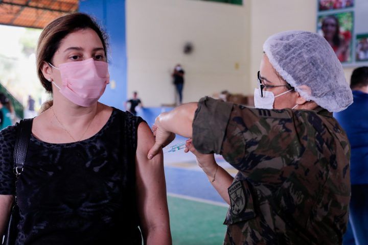 Manaus supera 141 mil vacinados contra a Covid-19