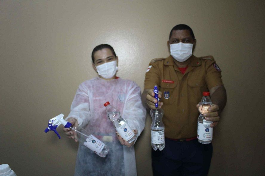 Corpo de Bombeiros produziu mais de 10 mil litros de álcool 70%