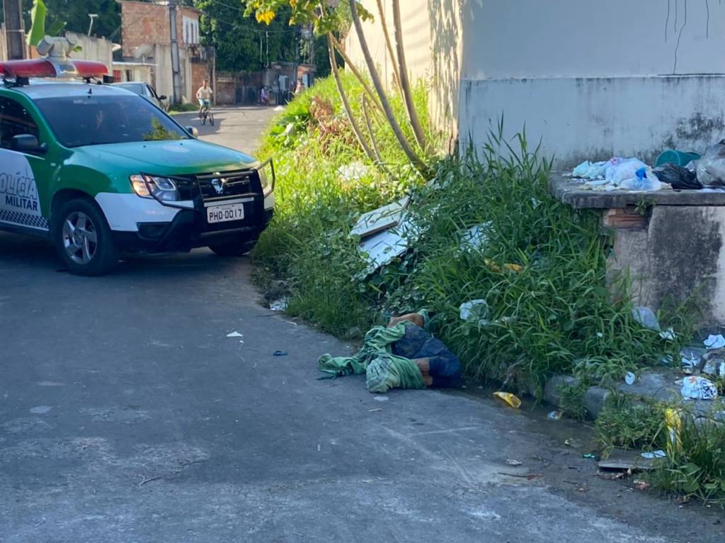 Corpo de homem é encontrado enrolado em lençol no São José