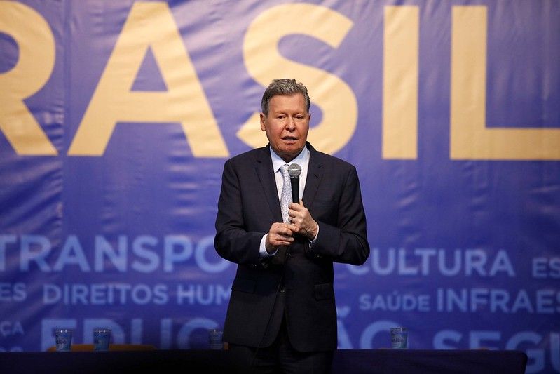 Arthur Virgílio Neto diz que está firme e forte na disputa das prévias do PSDB