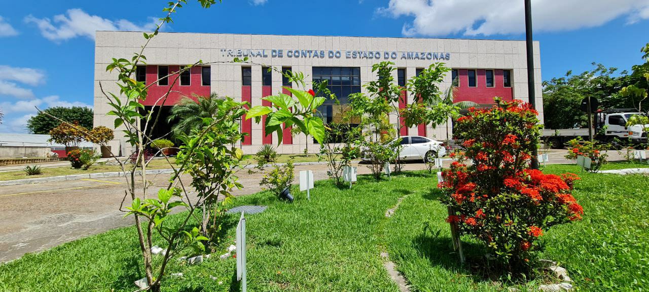 TCE-AM inicia 2ª etapa do retorno gradual de atividades com 50% da capacidade