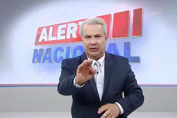 Para proteger Sikêra Jr, RedeTV! muda programação