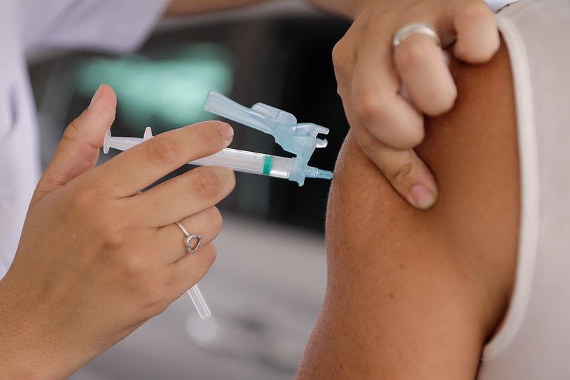 Mutirão de segunda dose terá mais de 100 postos em Manaus