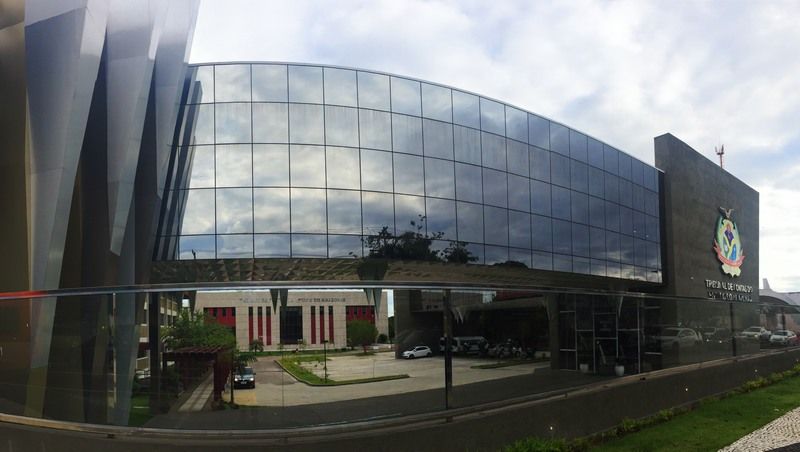 Mais de 15 mil candidatos realizam concurso do TCE-AM nesta quarta