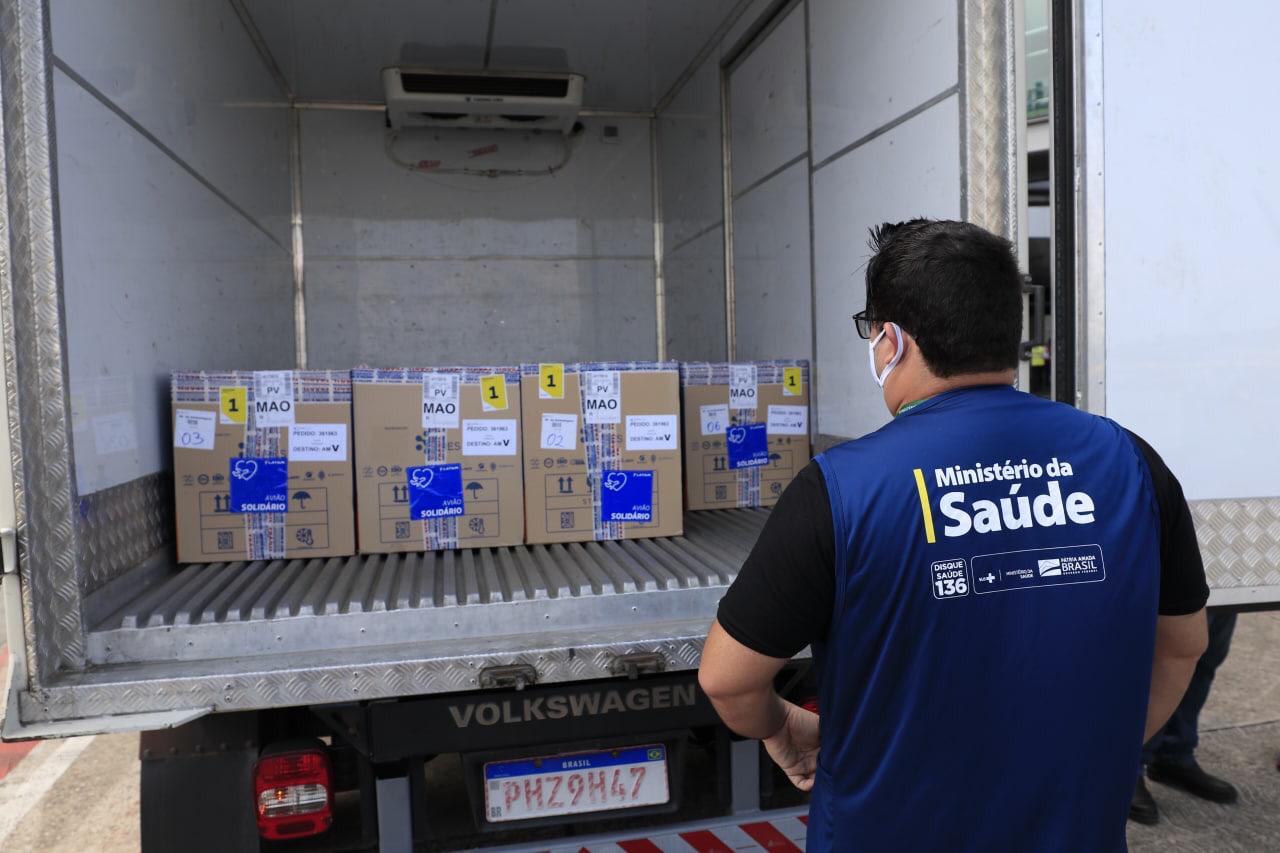 Amazonas recebe mais 44.460 doses de vacinas contra a Covid-19