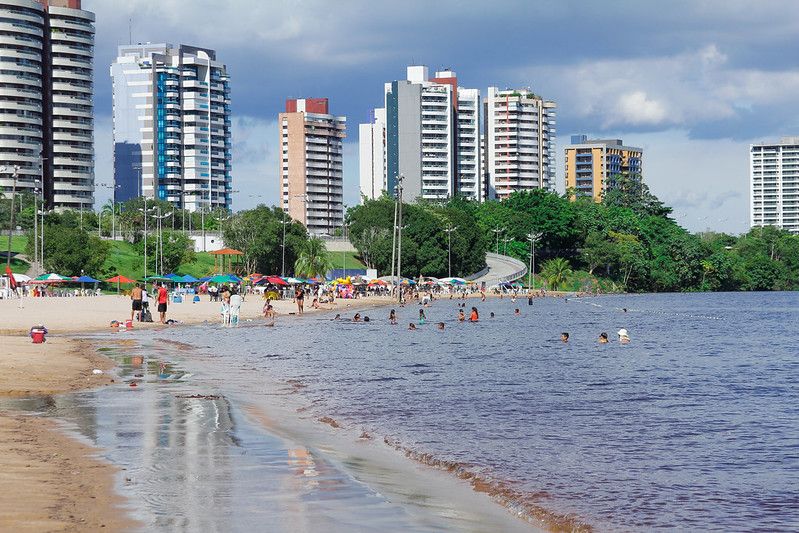 Praia da Ponta Negra pode ser reaberta aos sábados
