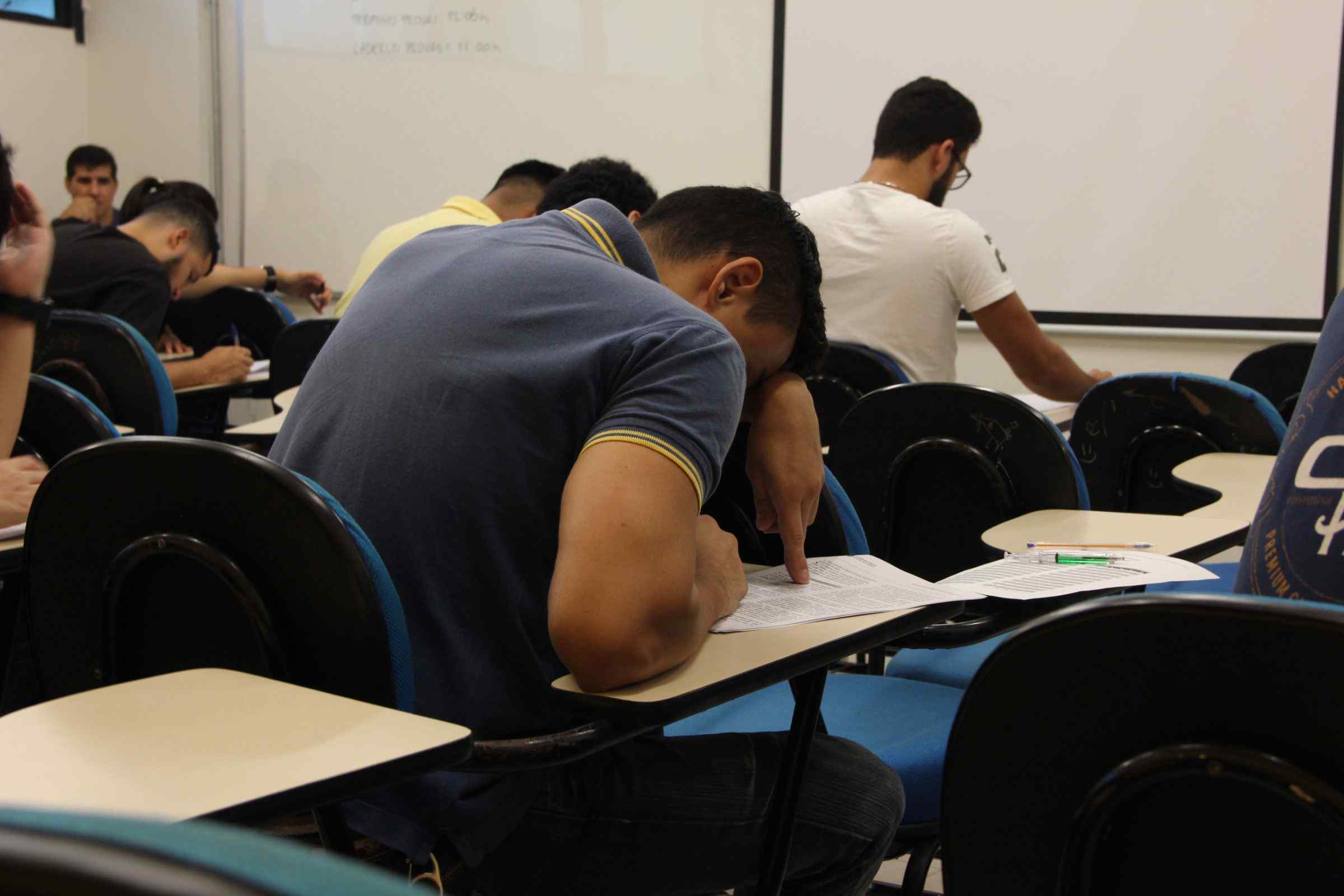 DPE-AM divulga edital do concurso para defensora e defensor público