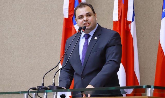 Roberto Cidade anuncia membros da CPI da Amazonas Energia