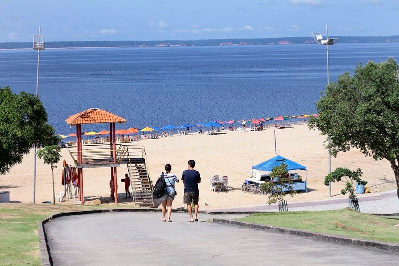 Primeiro sábado de reabertura da Ponta Negra tem movimento tranquilo