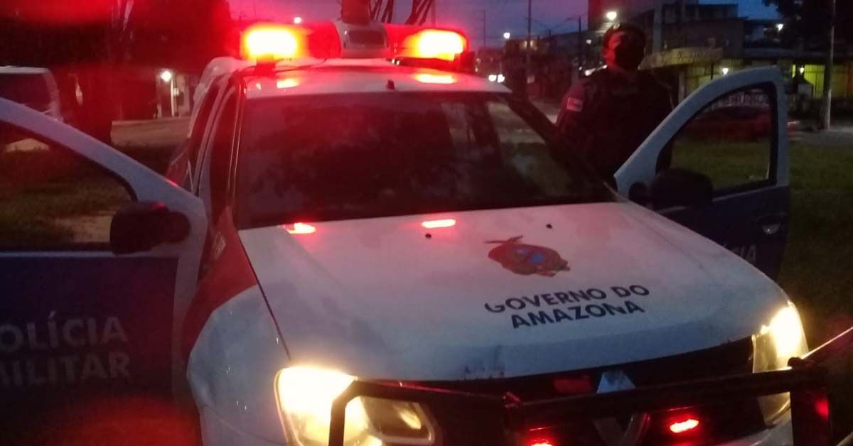 Mulher é presa por esconder três fugitivos dentro de casa em Itacoatiara