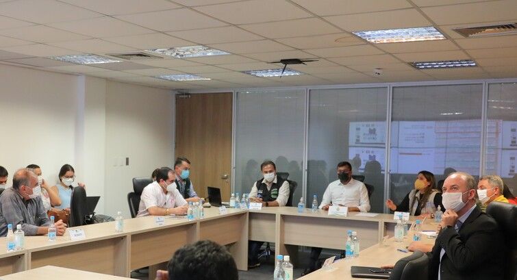 Amazonas entra na fase amarela da Covid e libera eventos com até 5 mil pessoas