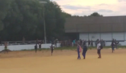 Tiroteiro deixa dois feridos no CDC do bairro Compensa