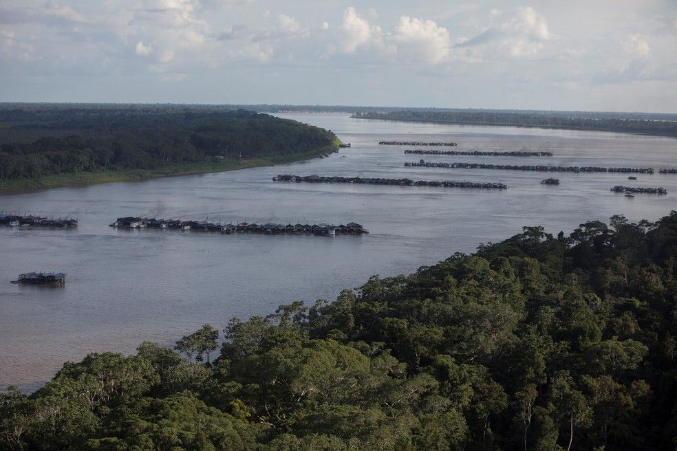 Mourão diz que Marinha e PF preparam ação em região invadida por garimpeiros no Amazonas