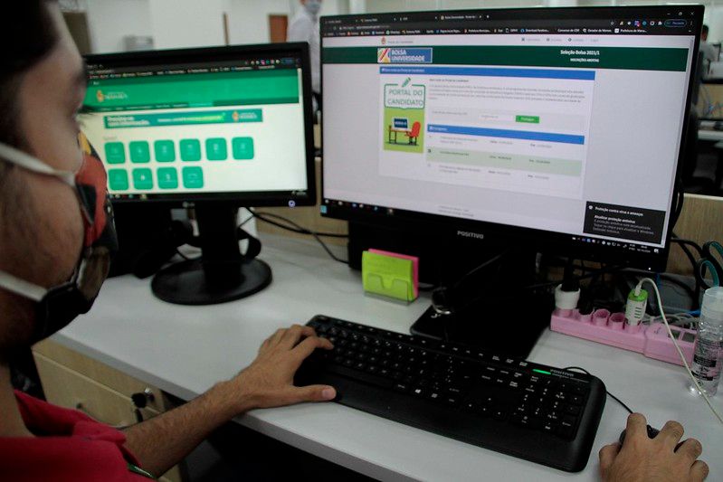 Portais da Prefeitura de Manaus voltam ao ar