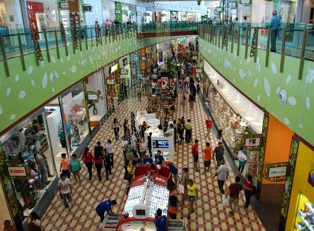 Comércio terá horário diferenciado no feriado de 8 de dezembro