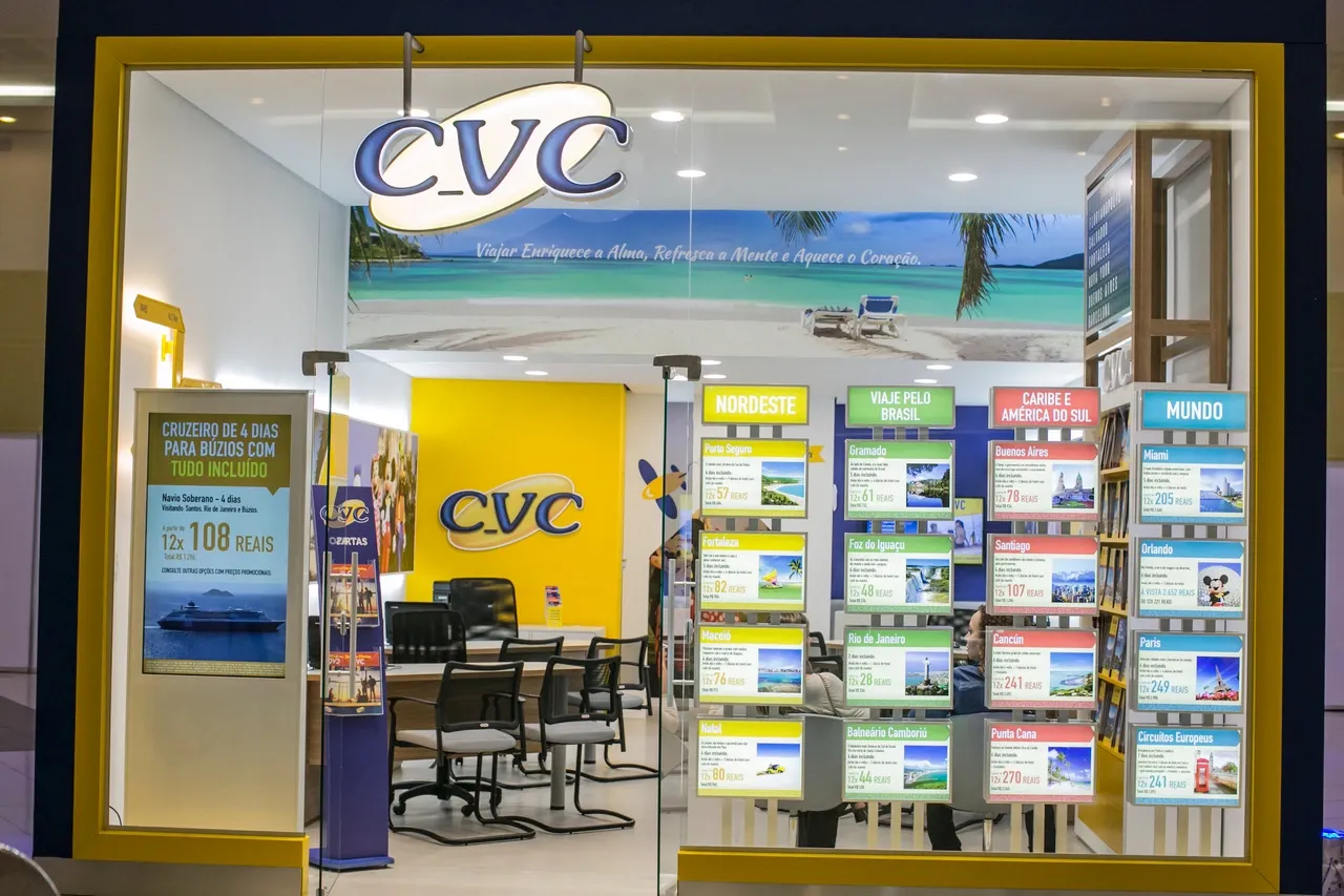 CVC reinaugura loja do Amazonas Shopping