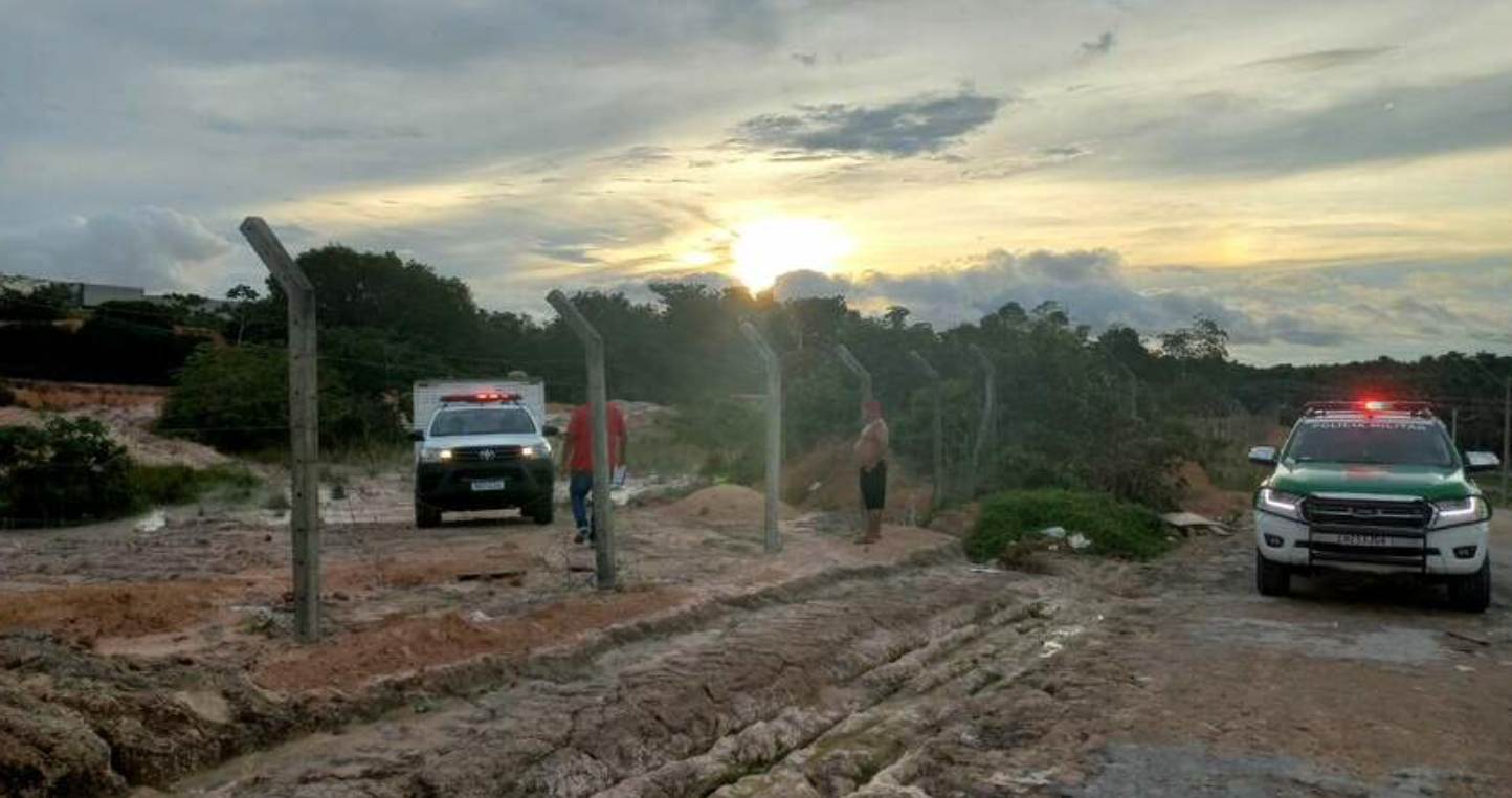 Denúncia leva polícia até corpo carbonizado no bairro Novo Israel