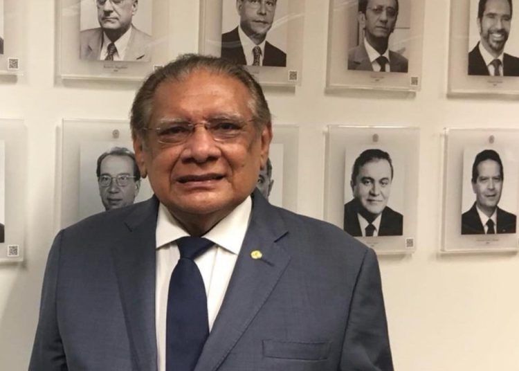 Ex-deputado José Dutra morre em Brasília