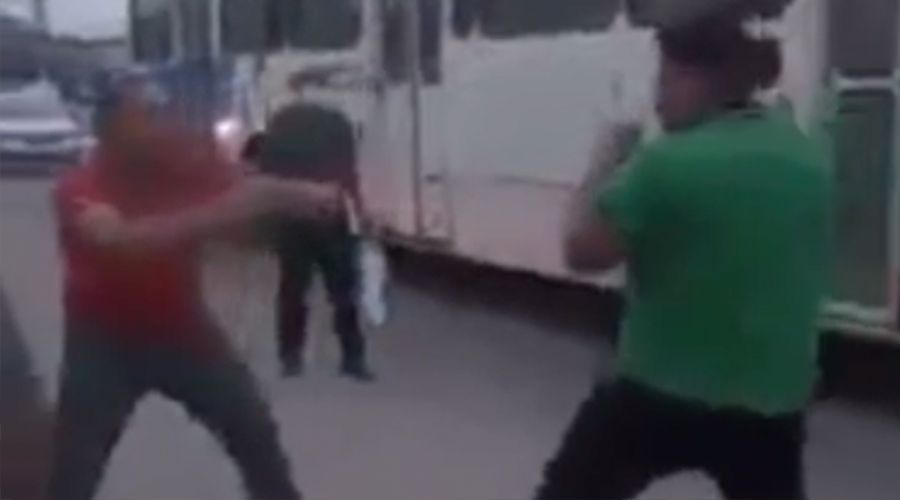 Taxistas brigam por clientes na zona oeste de Manaus; assista