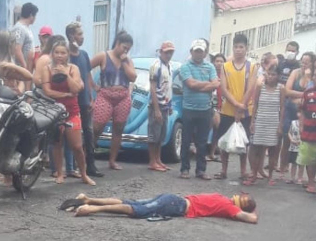 Lutador é morto com mais de dez tiros no Santo Agostinho