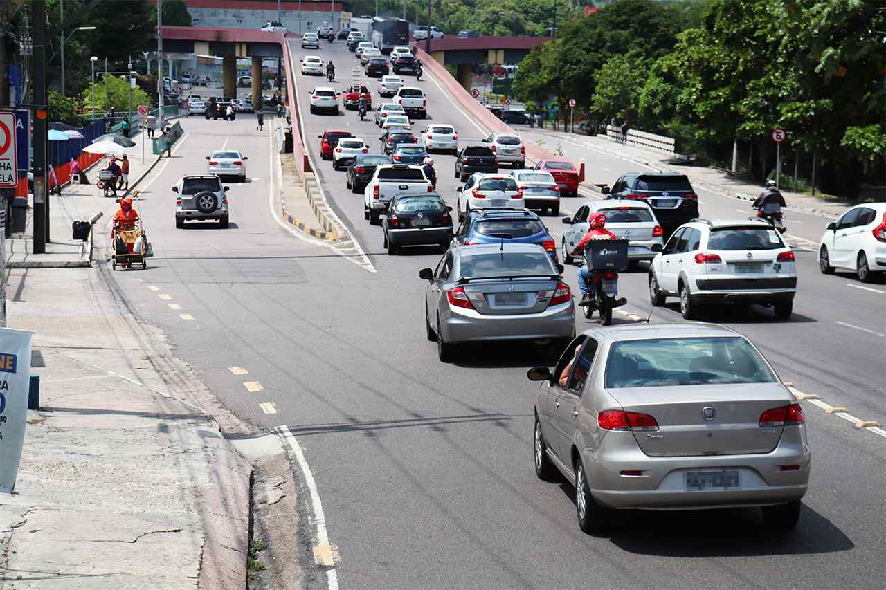 Frota de veículos no Amazonas cresceu 4% em 2021, aponta Detran-AM