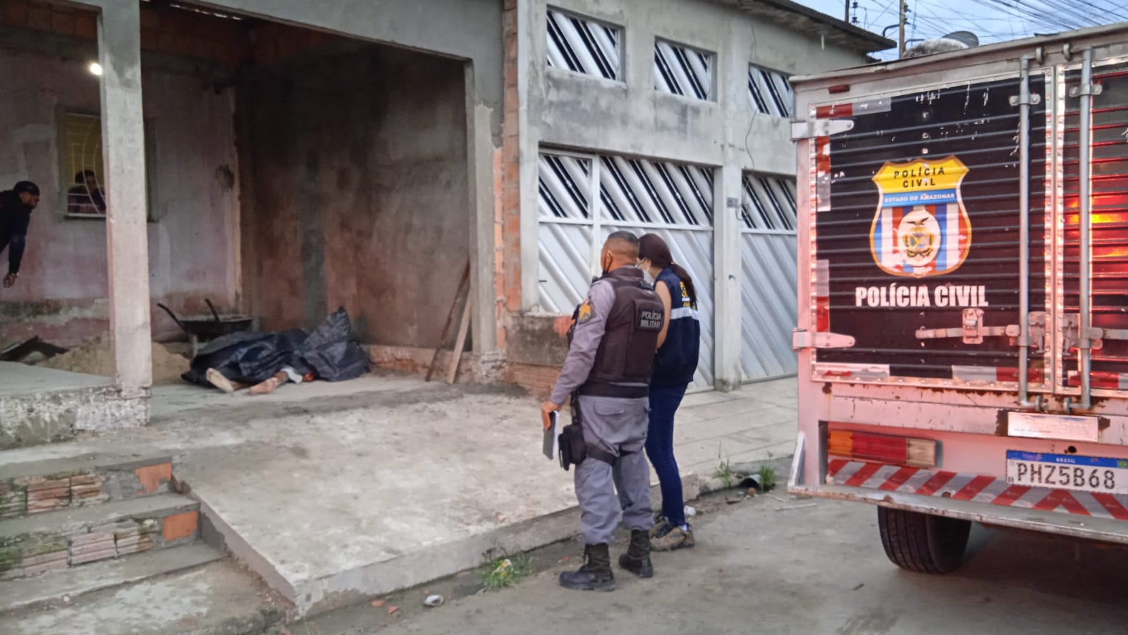 Pedreiro é morto em obra de casa na zona norte de Manaus