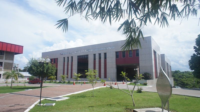 TCE-AM retoma atividades presenciais nesta quarta-feira