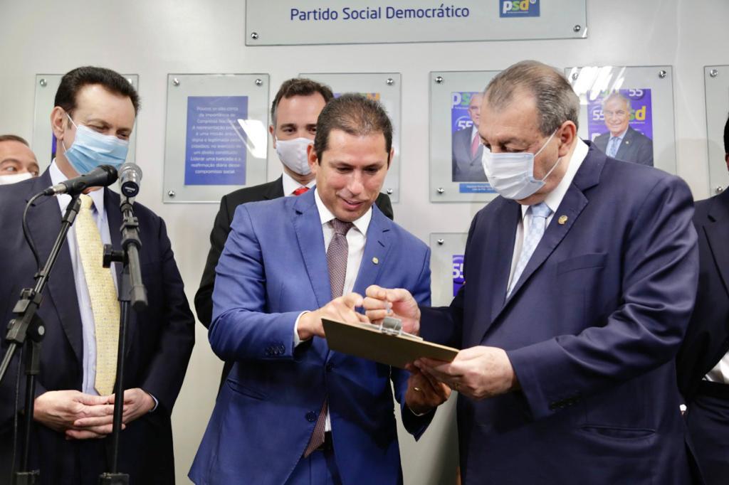 Marcelo Ramos se filia ao PSD e destaca papel da CPI da Covid