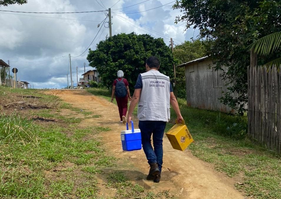 Média diária de doses aplicadas contra Covid aumenta em 50% no Amazonas