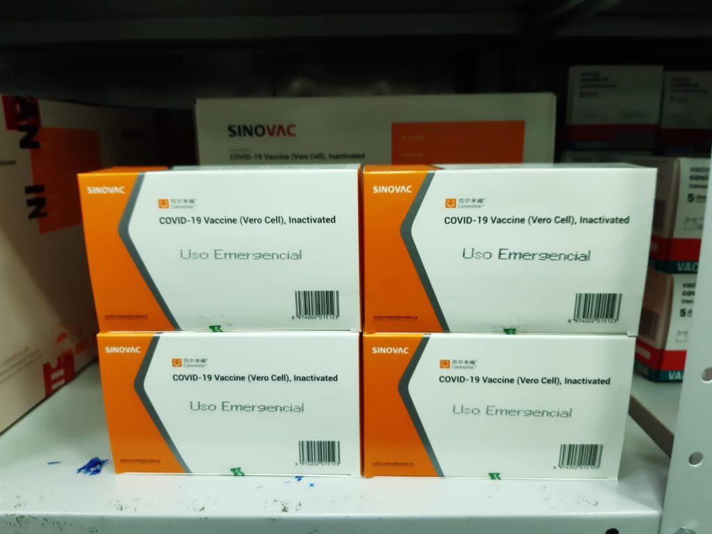 Amazonas recebe 83.280 doses de Coronavac