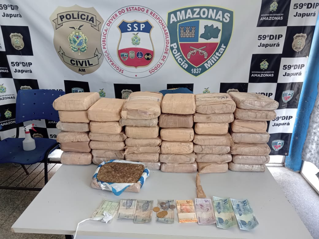 Mulheres são presas com 41kg de drogas em Japurá