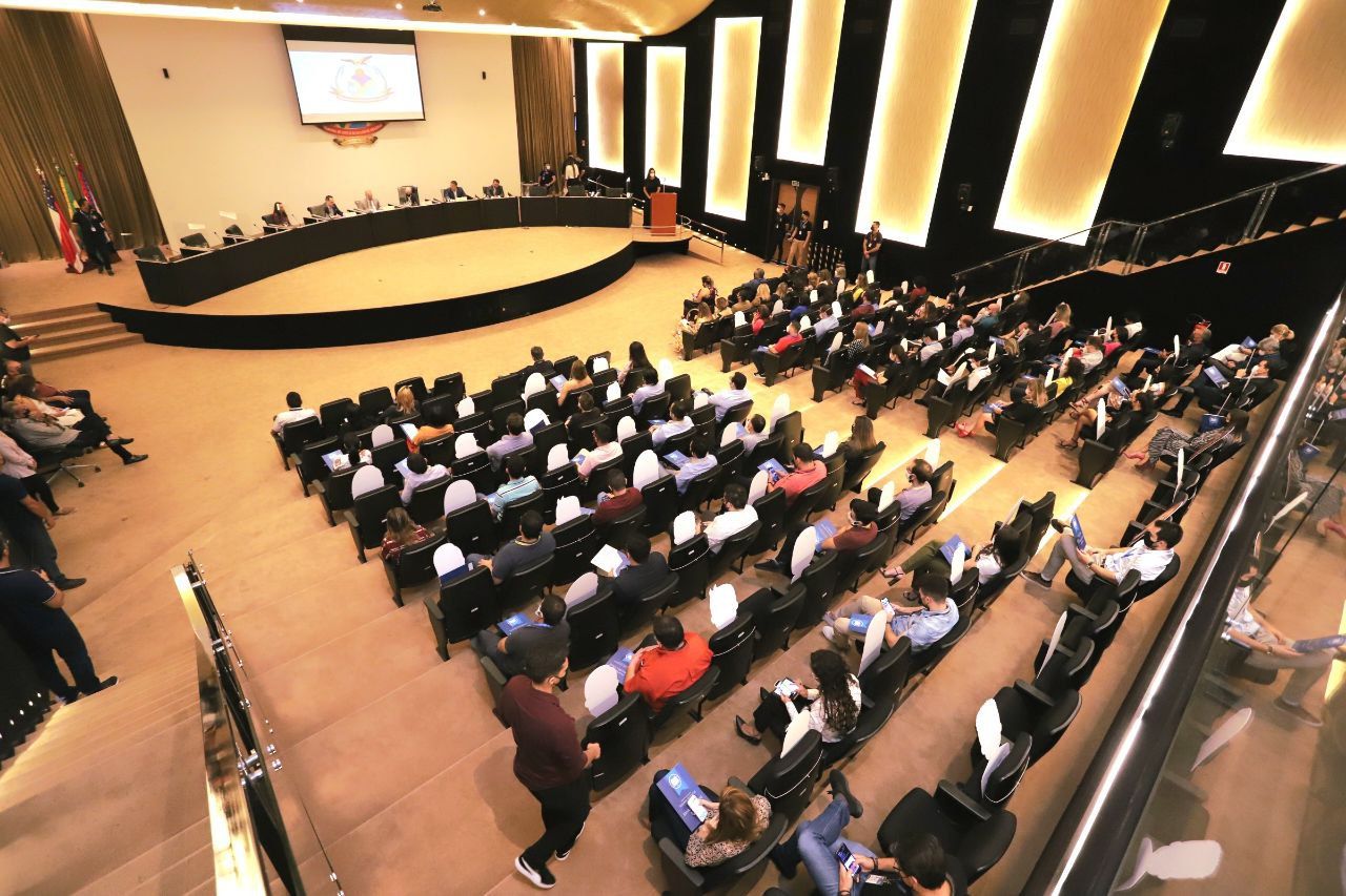 Novos servidores participam de processo de integração no TCE-AM