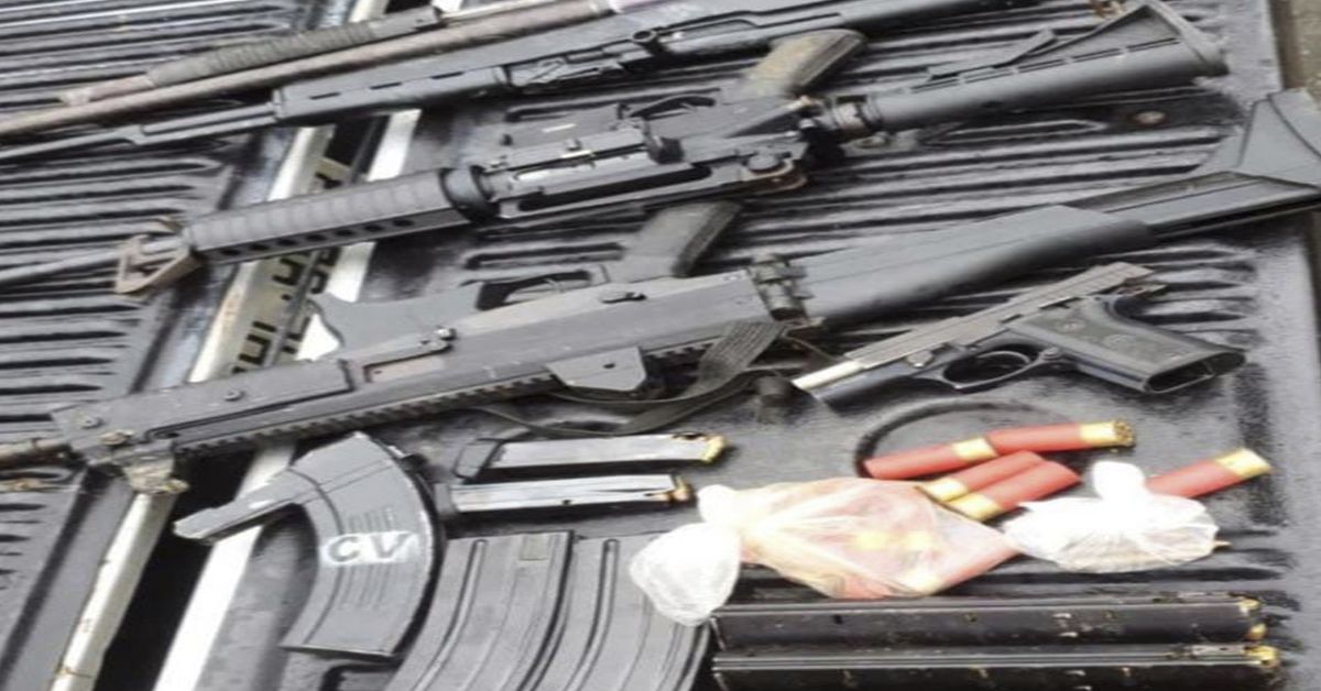 Homens são presos com arsenal de armas em Manaus