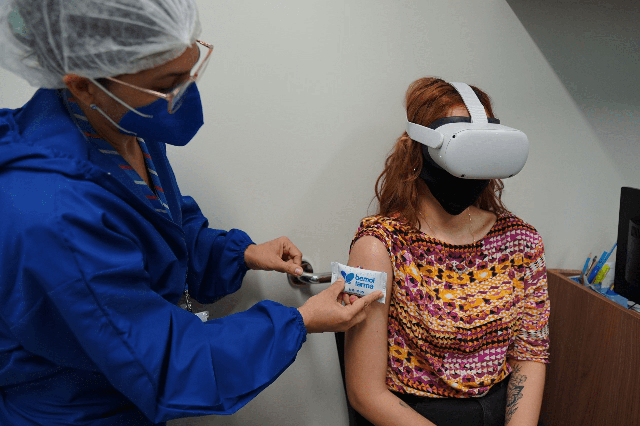 Serviços de vacinação estão disponíveis em duas unidades da Bemol Farma