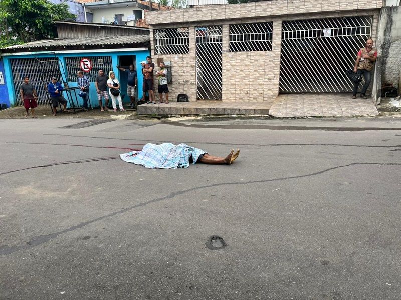 Catador de latinhas é morto com mais de 10 tiros em Manaus