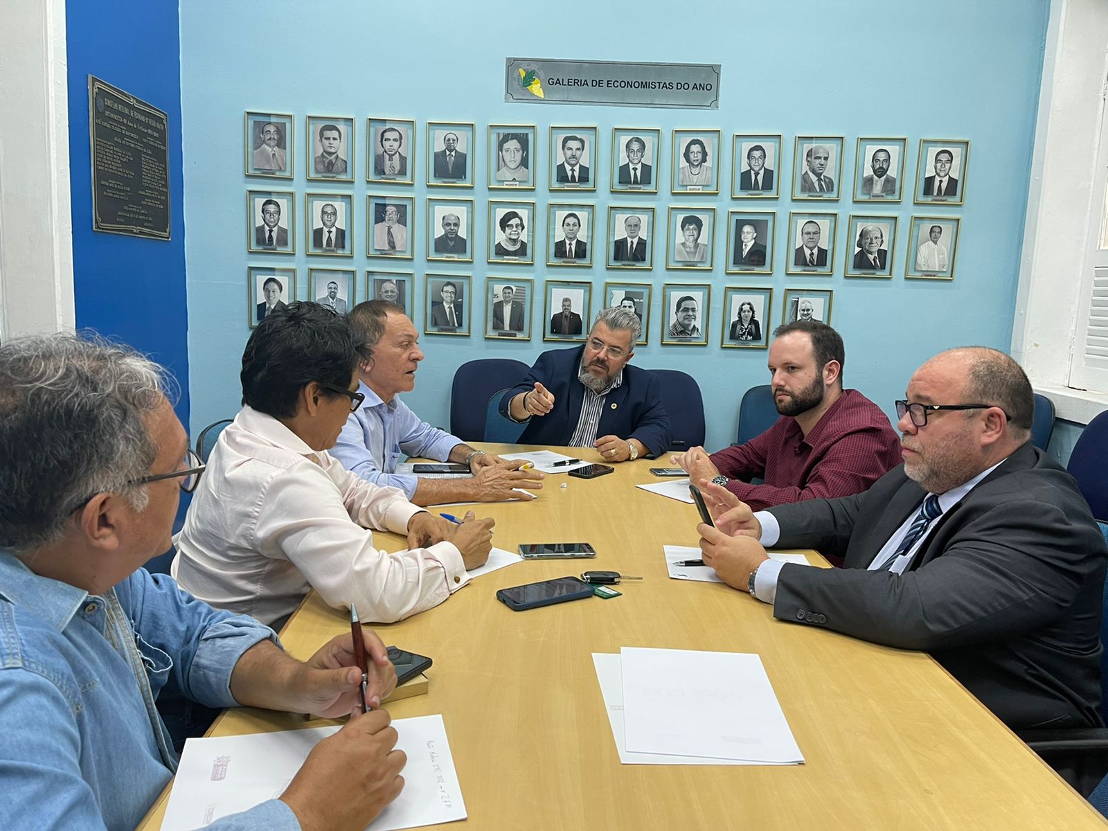 Corecon-AM vai protocolar três representações jurídicas contra aumento no corte do IPI