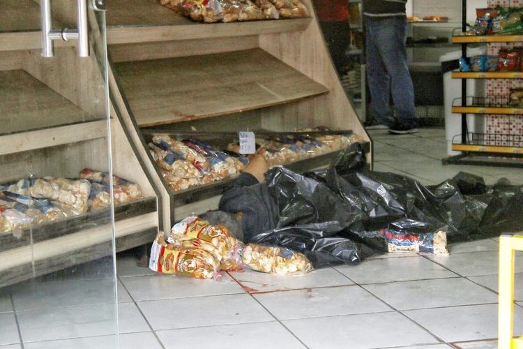 Segurança é morto durante assalto em padaria na zona Norte