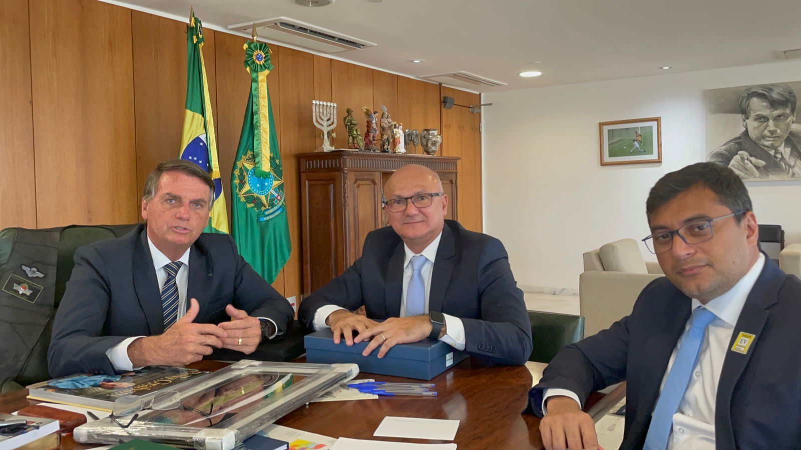 Em reunião com Wilson Lima, Bolsonaro promete manter competitividade da ZFM