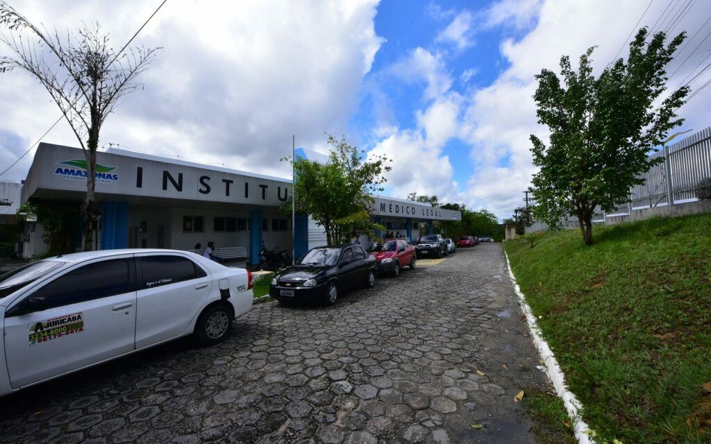 Homem é assassinado enquanto abastecia motocicleta no Jorge Teixeira