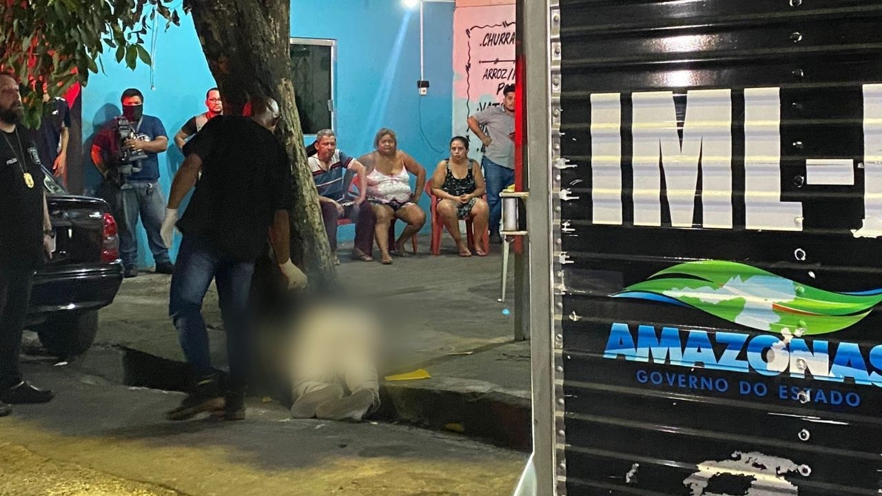 Homem é assassinado e outro fica feriado em esquina no Japiim